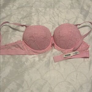 Victoria's Secret Light Pink Lace Bra